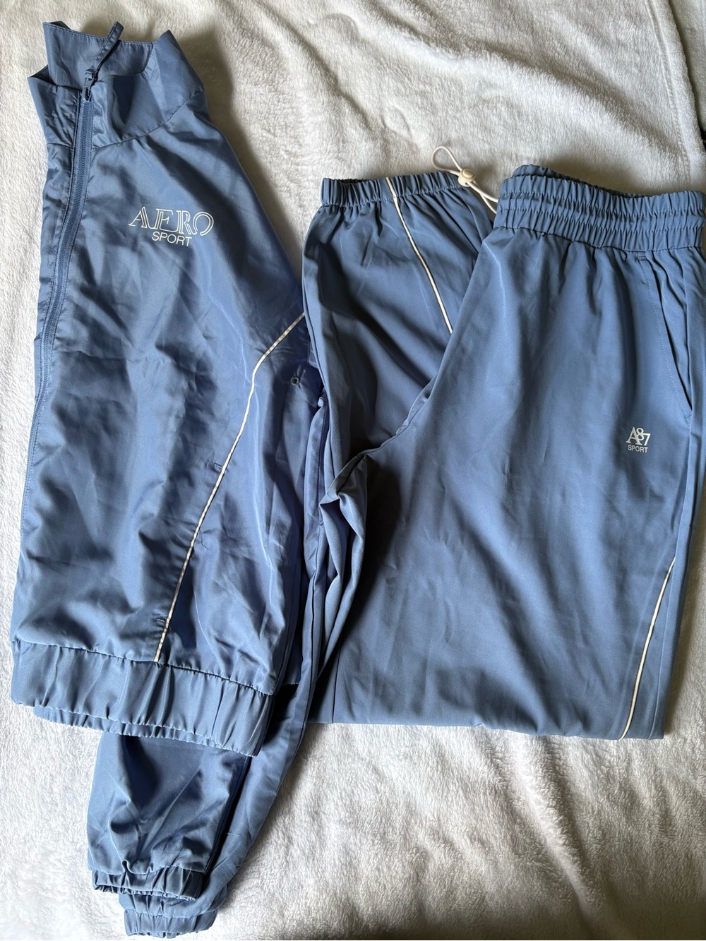 Aeropostale AERO Sport 2-Piece Windbreaker Tracksuit Blue Size Medium NWOT